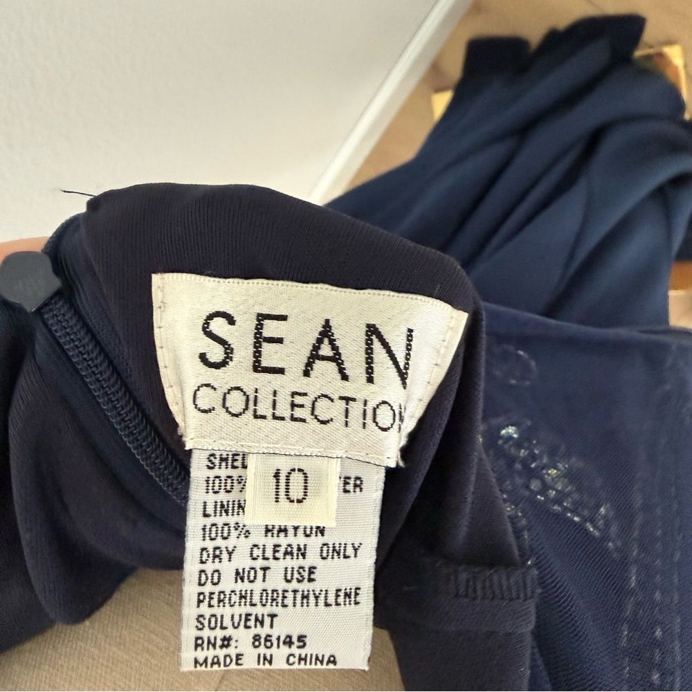 Sean Collection Navy Evening Gown with Silver Embellishment - Size 10 - Picture 6 of 6